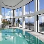 Luxury With Jacuzzi Μαρμπέλλα